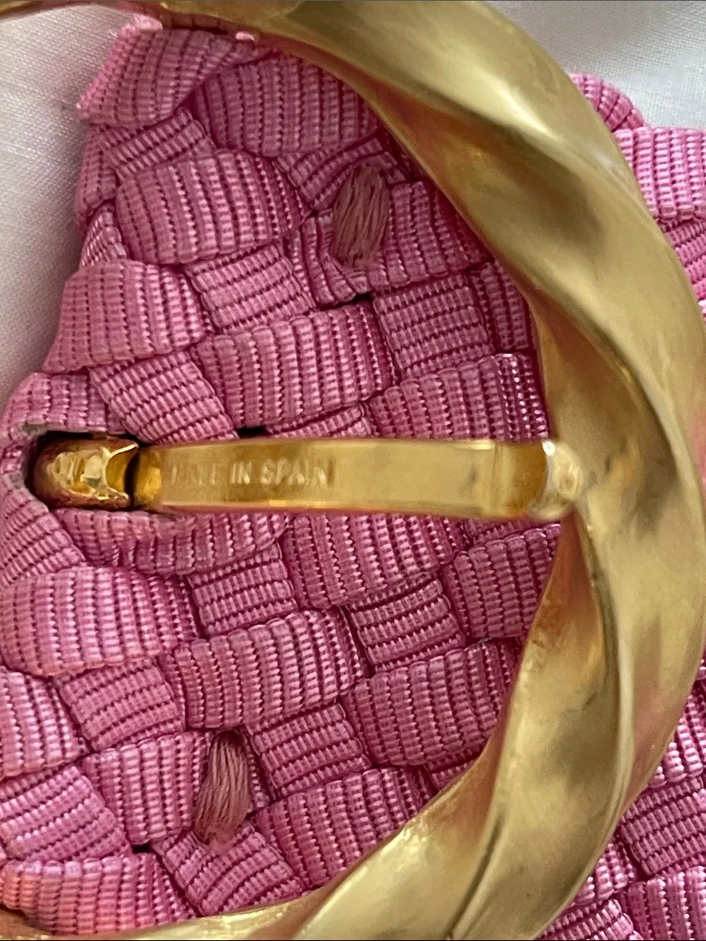 Vintage Pink Braided Stretch Belt with Gold Twisted Round Buckle made in Spain